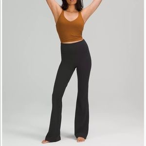Lululemon black yoga pants